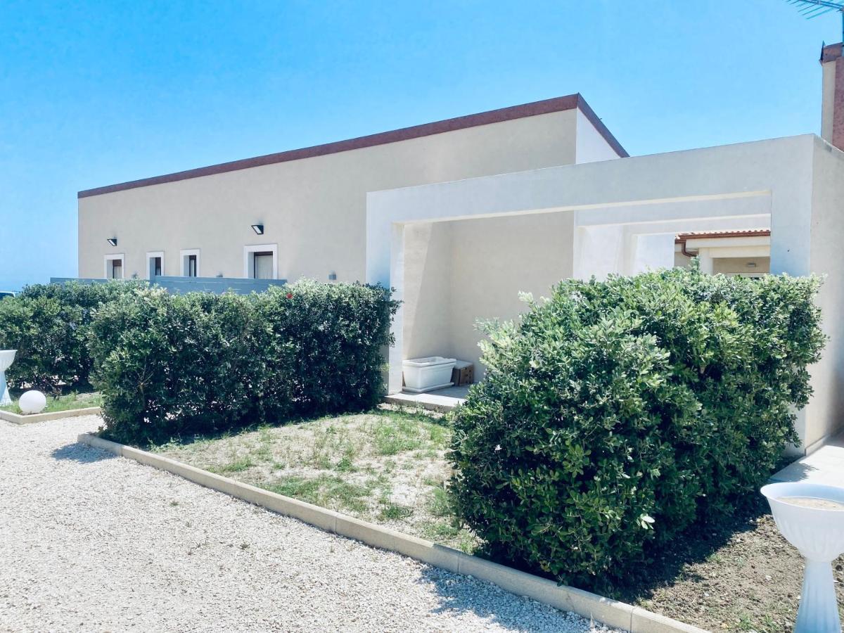 B&B L'Eden Di Capo Bianco Монталегро Екстериор снимка