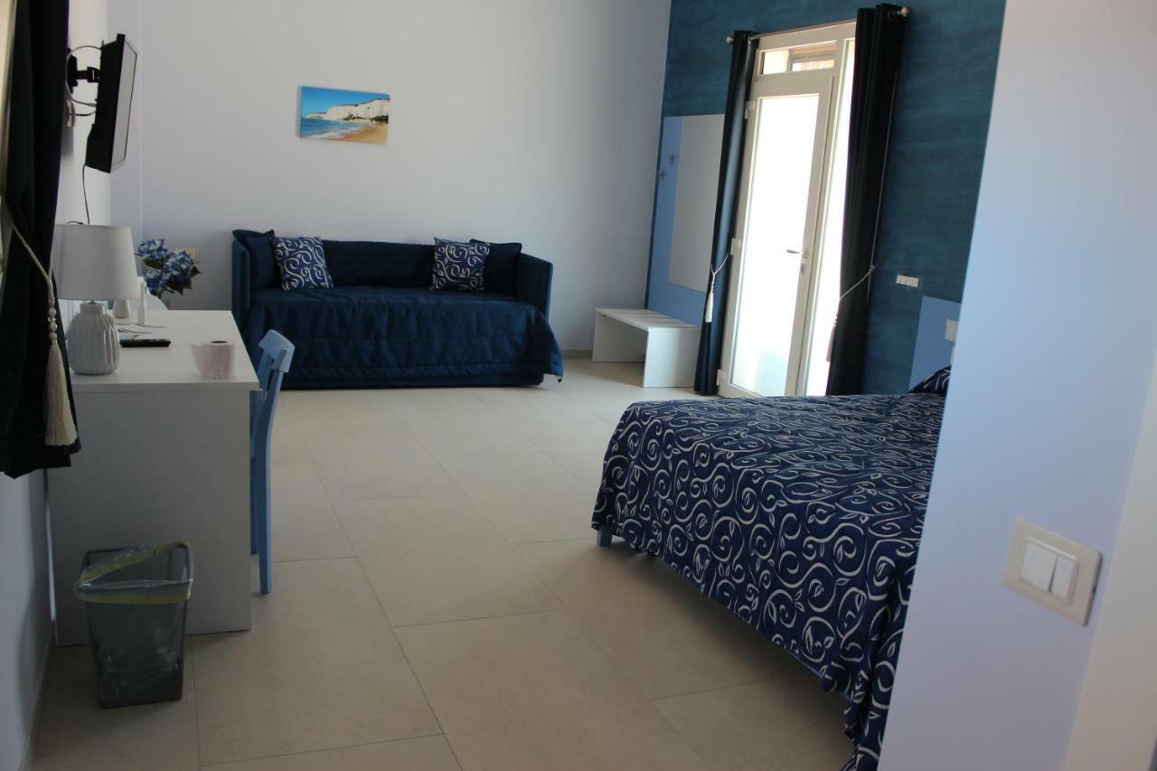 B&B L'Eden Di Capo Bianco Монталегро Екстериор снимка